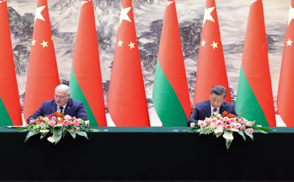 Xi Holds Talks with Belarusian President