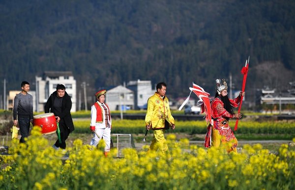 GLOBAlink | Explore Tianzhu Dong Opera: A Dong Ethnic Tradition