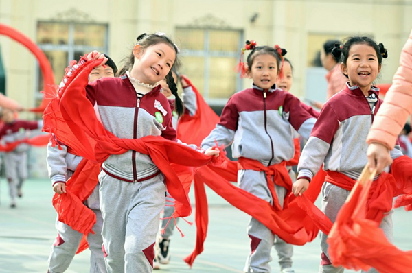 China Steps up Judicial Protection for Women, Children: Reports