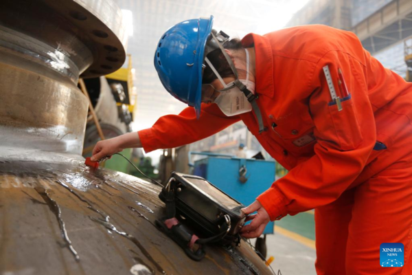 Women Workers in NE China Play Active Role in Various Workplaces