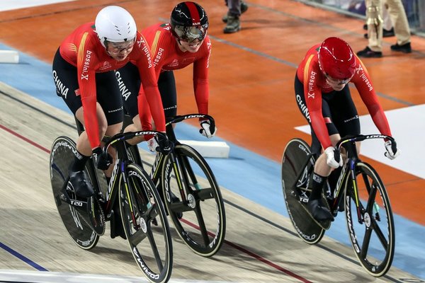 China Takes Gold in Women's Team Sprint at UCI Track Nations Cup