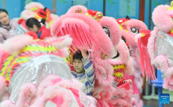 Lion Dance Integrated with School Education in Tengxian, S China