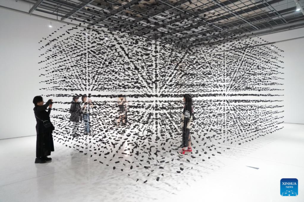 Contemporary Art Exhibition Kicks off in Beijing