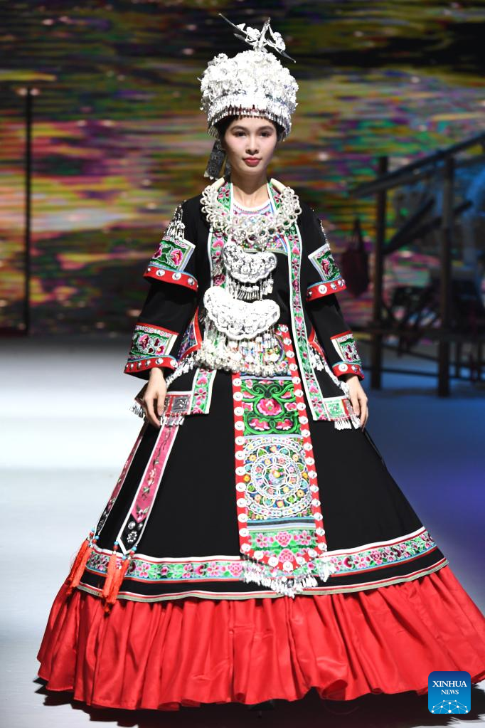 Ethnic Costume Show Held in Nanning, S China