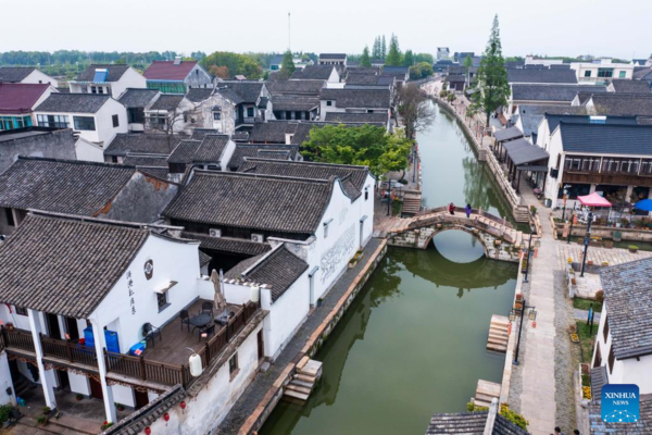 Zhejiang Makes Great Efforts to Protect Natural Environment, Traditional Culture