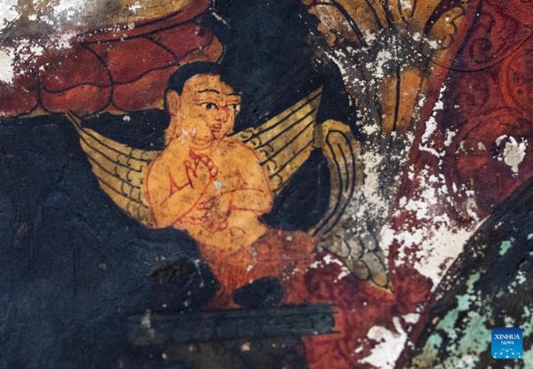 Murals Seen in Donggar and Piyang Grottoes in Tibet