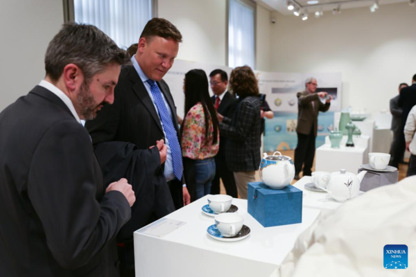 China Cultural Center Hosts Salon to Promote Tea Culture in Brussels