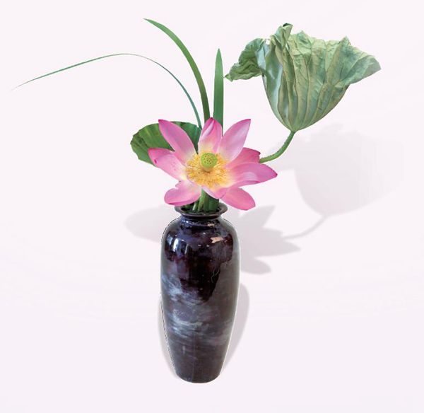 Sight Delight! Traditional Chinese Flower Arrangement Essence of Chinese Culture