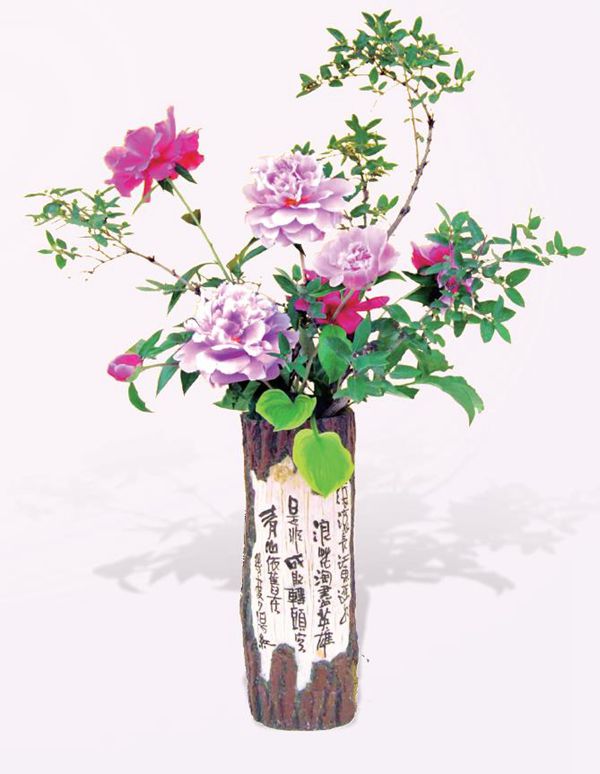 Sight Delight! Traditional Chinese Flower Arrangement Essence of Chinese Culture