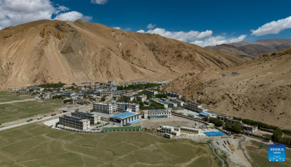 Children in Tibet Enjoy Better Education Resources