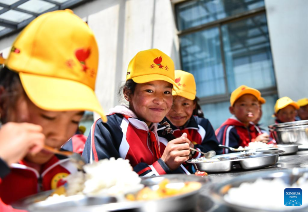 Children in Tibet Enjoy Better Education Resources