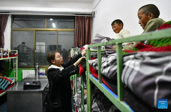 Children in Tibet Enjoy Better Education Resources