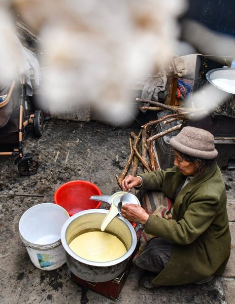 GLOBALink | Villagers in Yumai Embrace Better Life