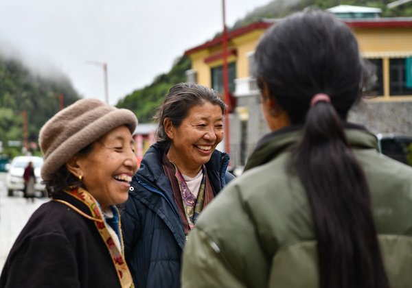 GLOBALink | Villagers in Yumai Embrace Better Life