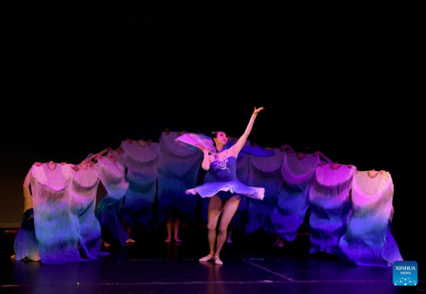 Chinese Dance Festival Amazes London Audience