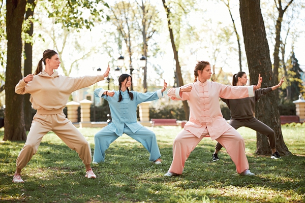 Tai Chi (Shadow Boxing): Origin, Benefits & A Lot More 