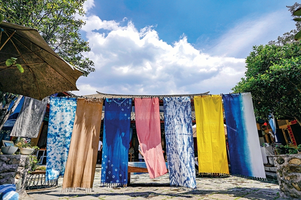 Young Woman Promotes Tie-Dyeing in UK