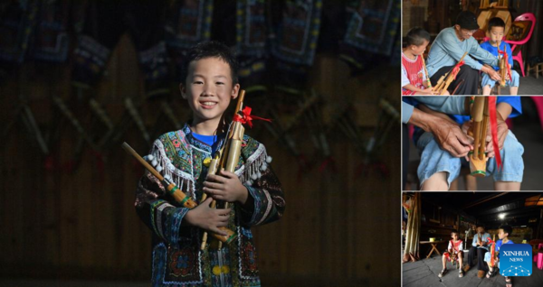 Students Learn About Intangible Cultural Heritages in Summer Vacation in Guangxi, S China