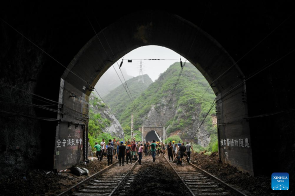 Turkish rail officials jailed for more than 108 years for crash that left 25 dead