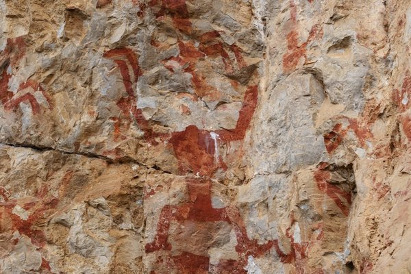 Tracing Ancient Rock Paintings in China's Guangxi