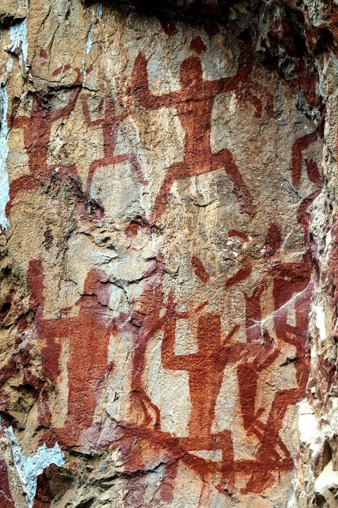 Tracing Ancient Rock Paintings in China's Guangxi