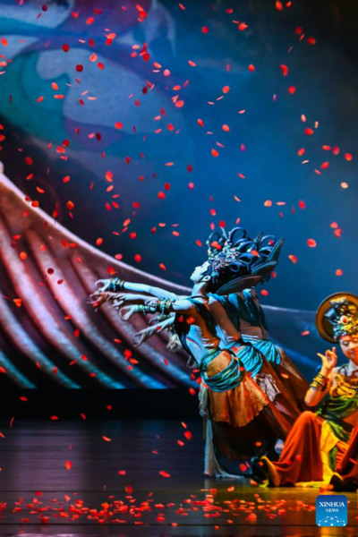 Cultural Plays Reflecting History and Culture of Dunhuang Held in Gansu, NW China