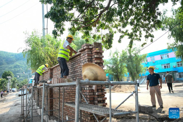 Schools Carry out Post-Disaster Reconstruction in Beijing