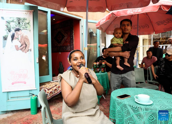 Transnational Couple Run Cafe in Xinjiang's Kashgar