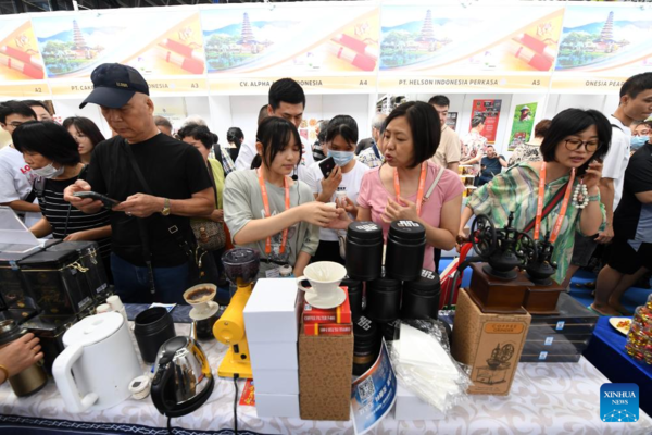 20th China-ASEAN Expo Opens to Public