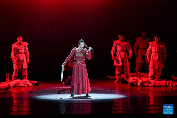 Chinese Dance Drama 'Mulan' Staged in Boston