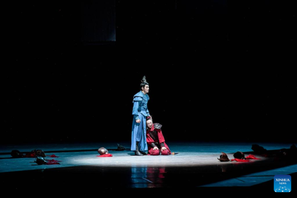 Chinese Dance Drama 'Mulan' Staged in Boston