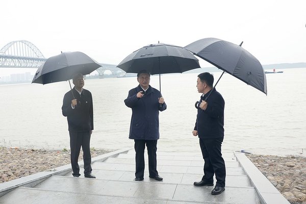 HK, Macao children representatives visit landmarks in Beijing