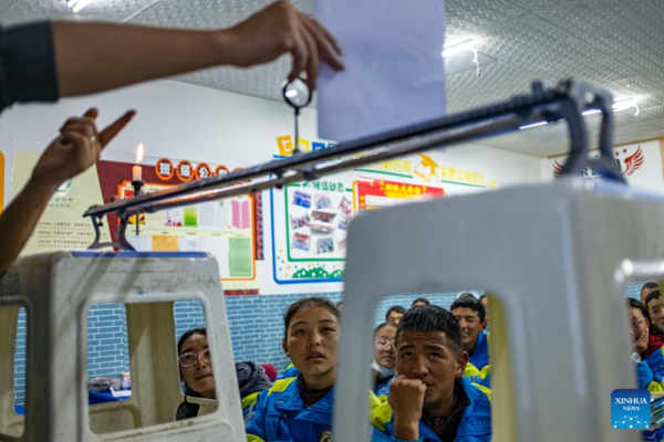 China pushes emergency use of COVID vaccine despite concerns