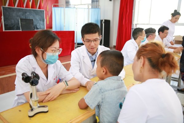 China Moves to Improve Grassroots Access to Basic Medical Services