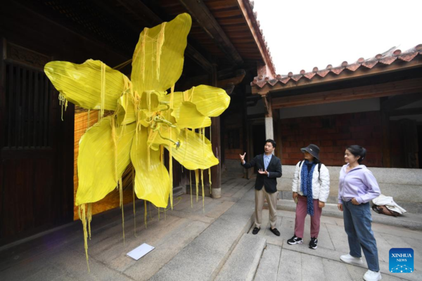 Renovated Homes of Overseas Chinese Preserve Ancestral Bonds