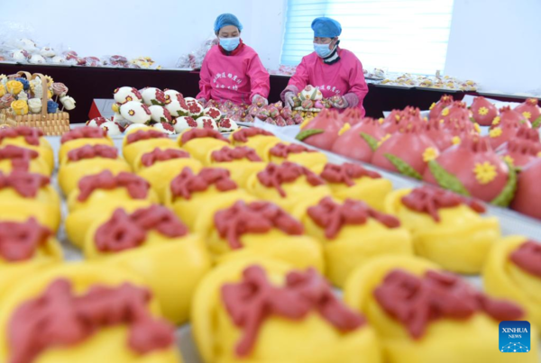 Various Events Held Across China to Celebrate Upcoming Chinese Lunar New Year