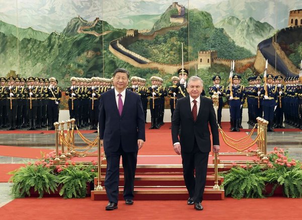 Xi, Uzbek President Hold Talks, Elevate Ties to All-Weather Comprehensive Strategic Partnership for a New Era