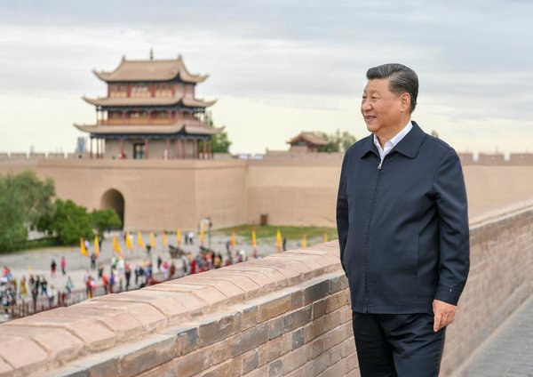 Xi Focus-Profile: Xi Jinping, Man of Culture