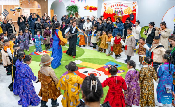 Unique Party Held for Upcoming Tibetan New Year