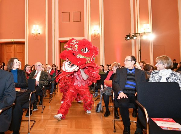 Diverse Celebrations Held Across Europe to Welcome Chinese New Year