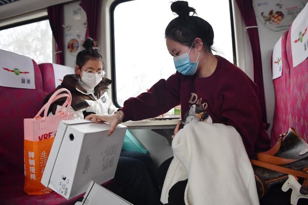 'Slow Trains' Facilitate People's Shopping for Upcoming Chinese Lunar New Year in NW China's Gansu