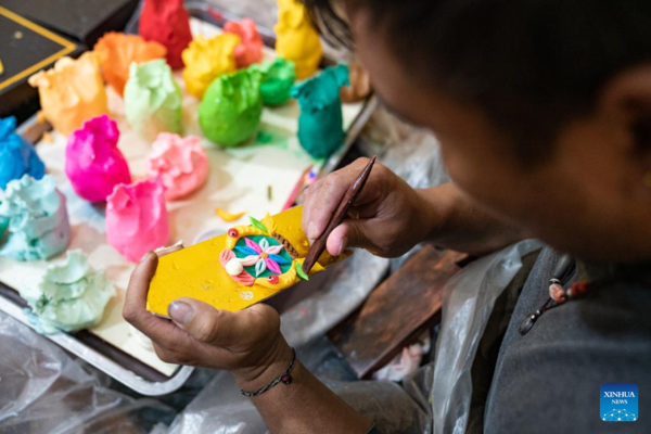 People Prepare Butter Sculptures Before Spring Festival in Lhasa, SW China