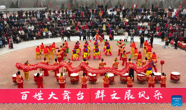 People Perform Folk Dances in NW China's Shaanxi