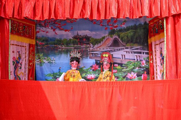 HainanOutlook | Intangible Cultural Heritage Exhibition Held on BFA Sidelines