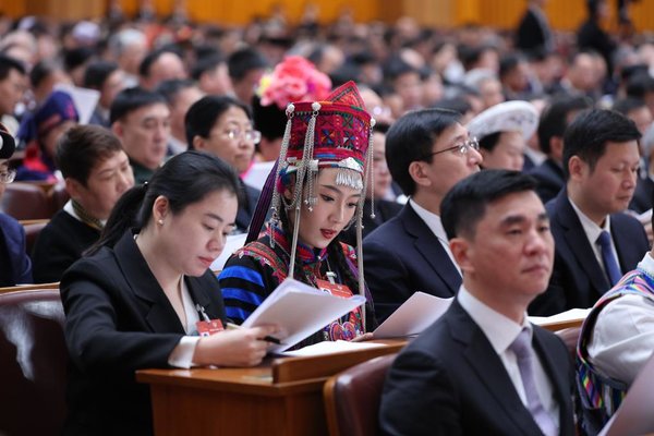 China Focus: China's Top Political Advisory Body Starts Annual Session