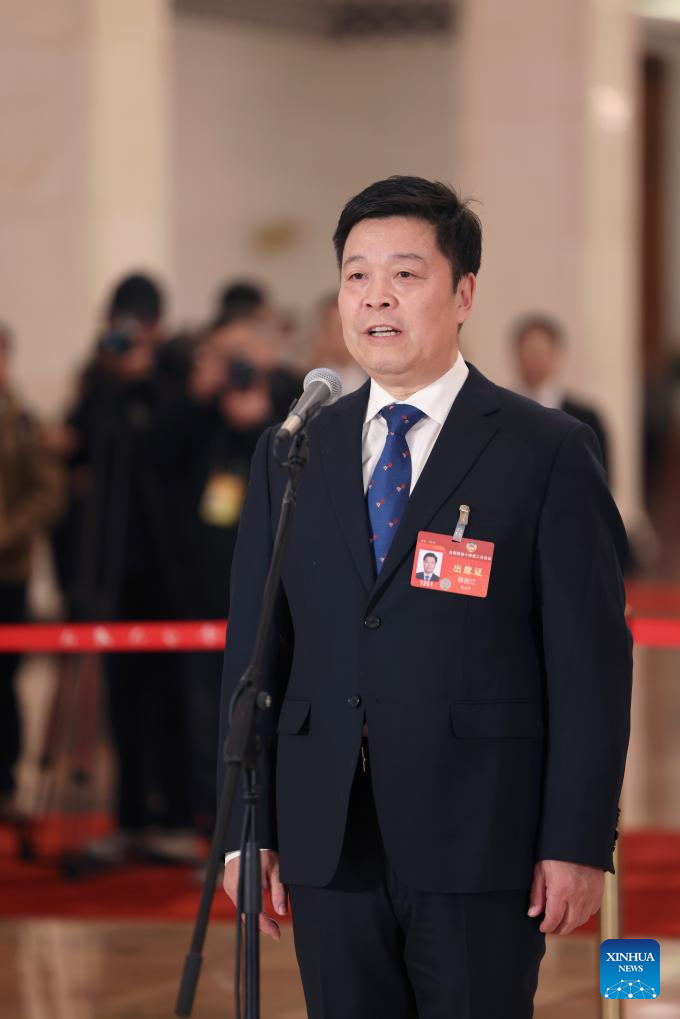 CPPCC Members Interviewed Ahead of Annual Session