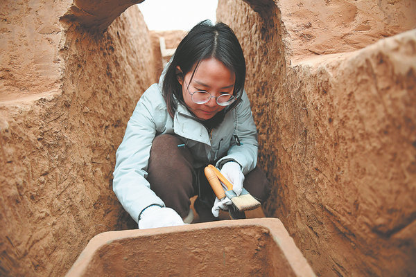 Women Make Their Mark in Archaeological Field Women Make Their Mark in Archaeological Field