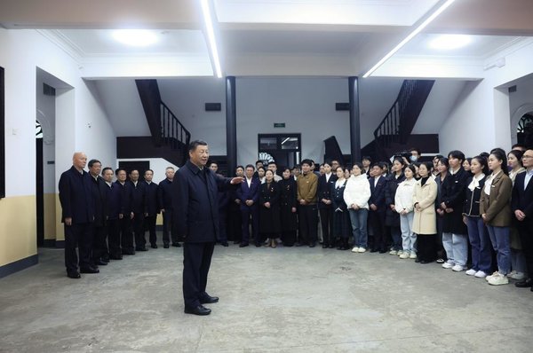 Xi Inspects Changsha in Central China's Hunan Province