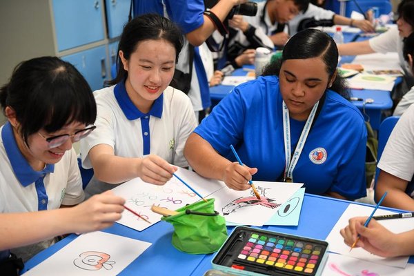 American Youths' Amazing Encounter with Chinese Culture