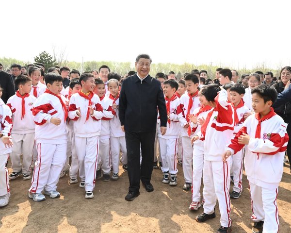 Xi Focus: Xi Plants Trees in Beijing, Urging Nationwide Afforestation Efforts for Beautiful China